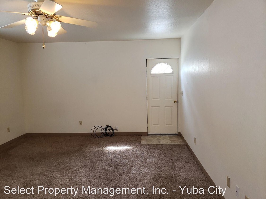 Primary Photo - 1025 Frederick St