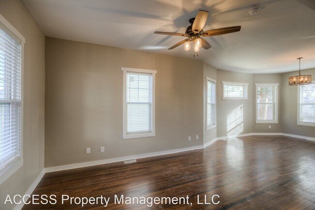 Building Photo - 3 br, 2 bath House - 3411 Dewey Ave