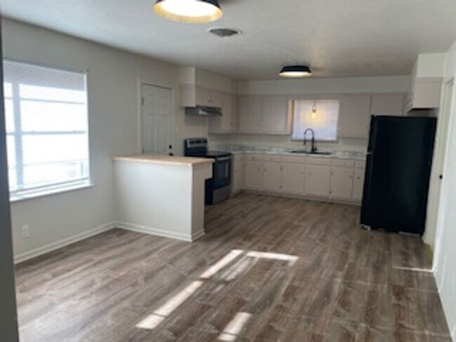 Foto del edificio - 2/1/1 , 2 Blocks from TSU Campus