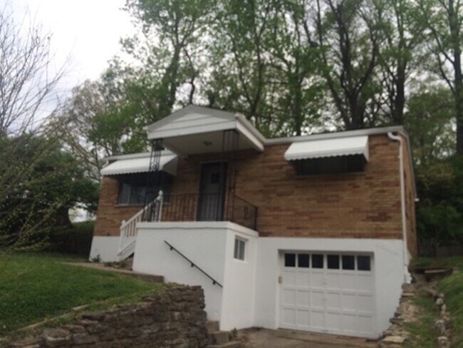 Foto del edificio - Cozy Single-Family Home in Fort Wright