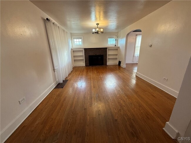 Building Photo - 115 Dorchester Ave