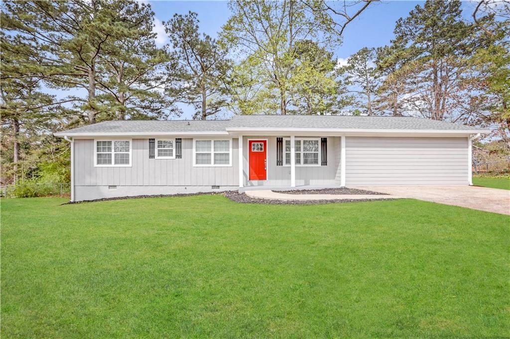 Primary Photo - 4930 W Lake Way