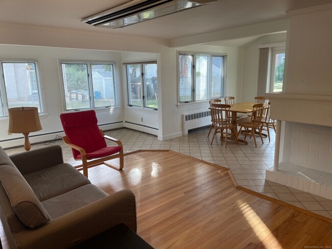 Building Photo - 55 Overshore Dr W