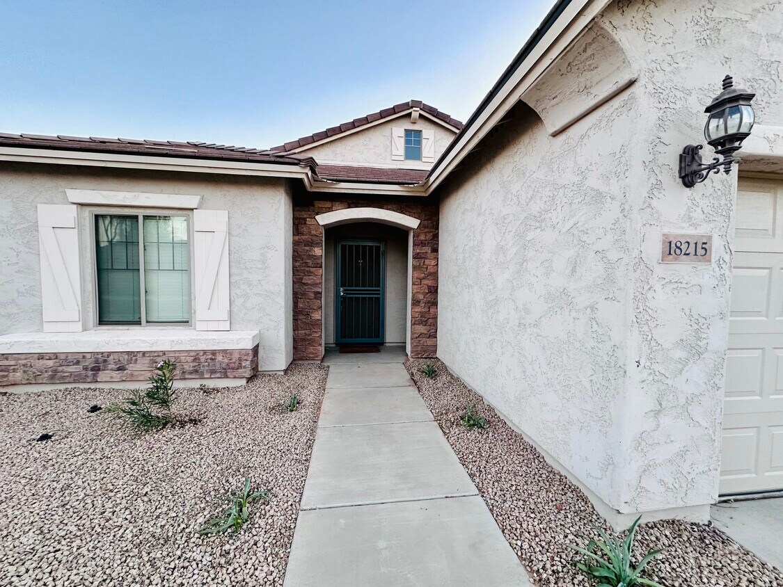 Entryway - 18215 W Townley Ave