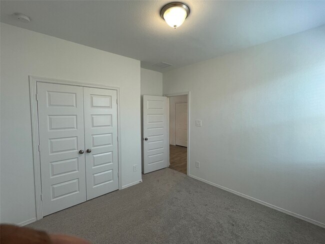 Building Photo - 9695 Caney Trails Rd