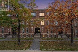 Building Photo - 813 Longfields Dr