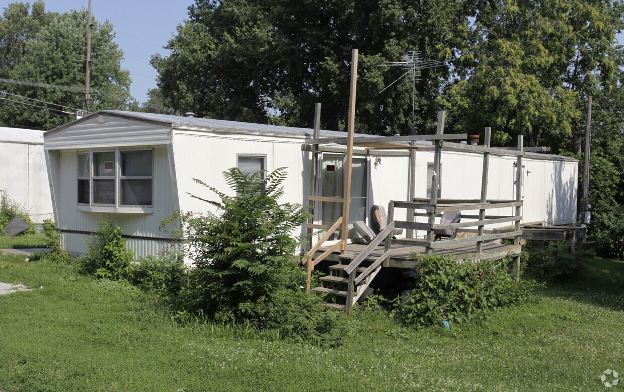 South Side Mobile Home Park Apartments in Plattsmouth, NE