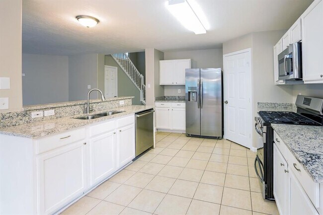 Foto del edificio - 28618 Hidden Cove Dr