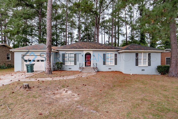 Primary Photo - Charming 3 Bedroom in Columbia!