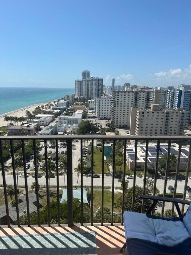 Foto principal - 1201 S Ocean Dr