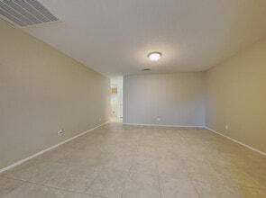 Building Photo - 38647 Annette Ave