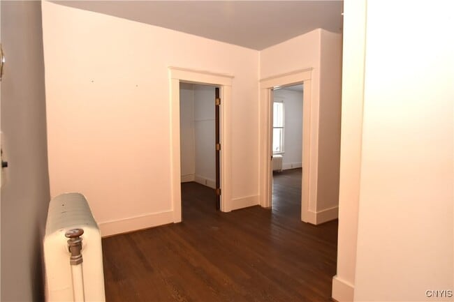 Foto del edificio - 2318 Genesee St