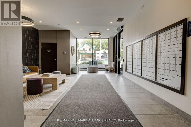 Photo du bâtiment - 100 Garment St