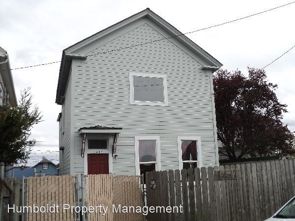 Building Photo - 2700 Dolbeer St