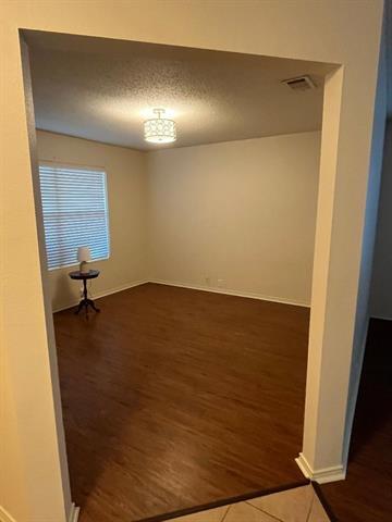 Building Photo - 4600 Merlot Dr