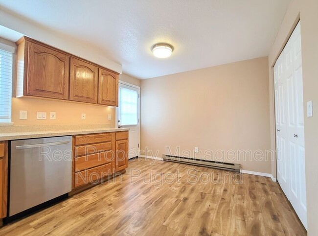 Foto del edificio - 9228 50th Ave NE