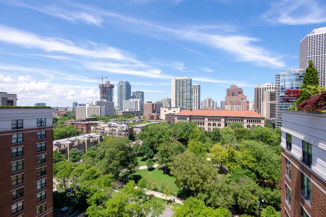 Foto del edificio - 55 W Delaware Pl