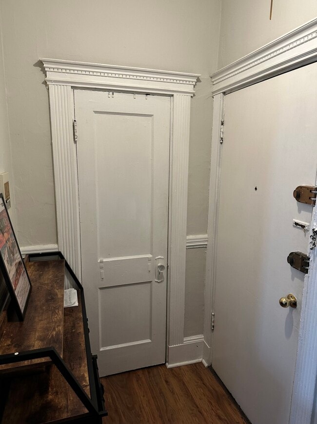 Building Photo - 38 Hemenway St