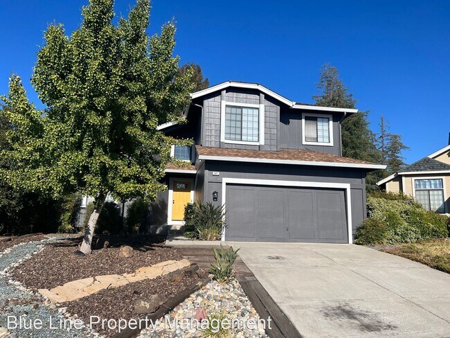 Building Photo - 4 br, 2.5 bath House - 921 Clay Ct