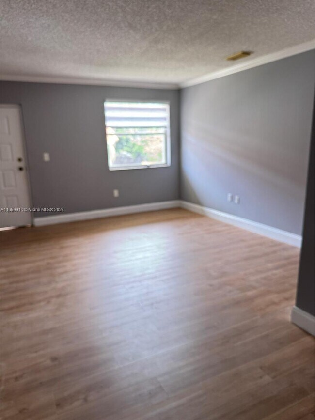 Building Photo - 7141 SW 129th Ave