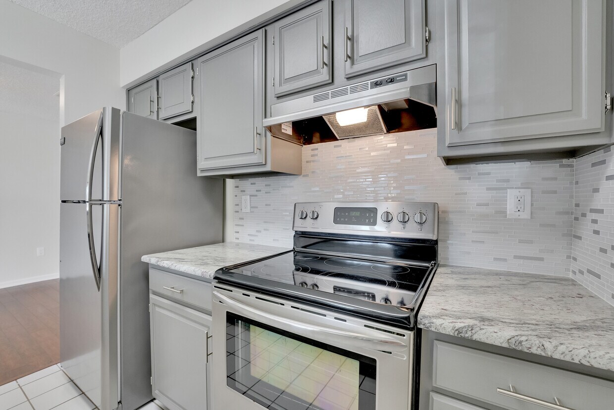 Granite Counters - 8613 Tamarron Dr