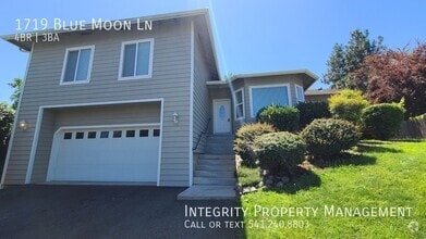 Building Photo - 1719 Blue Moon Ln