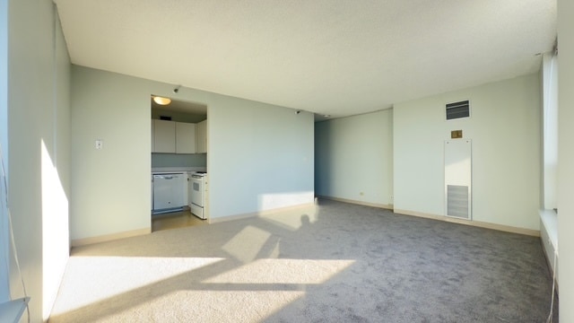 Building Photo - 440 N Wabash Ave