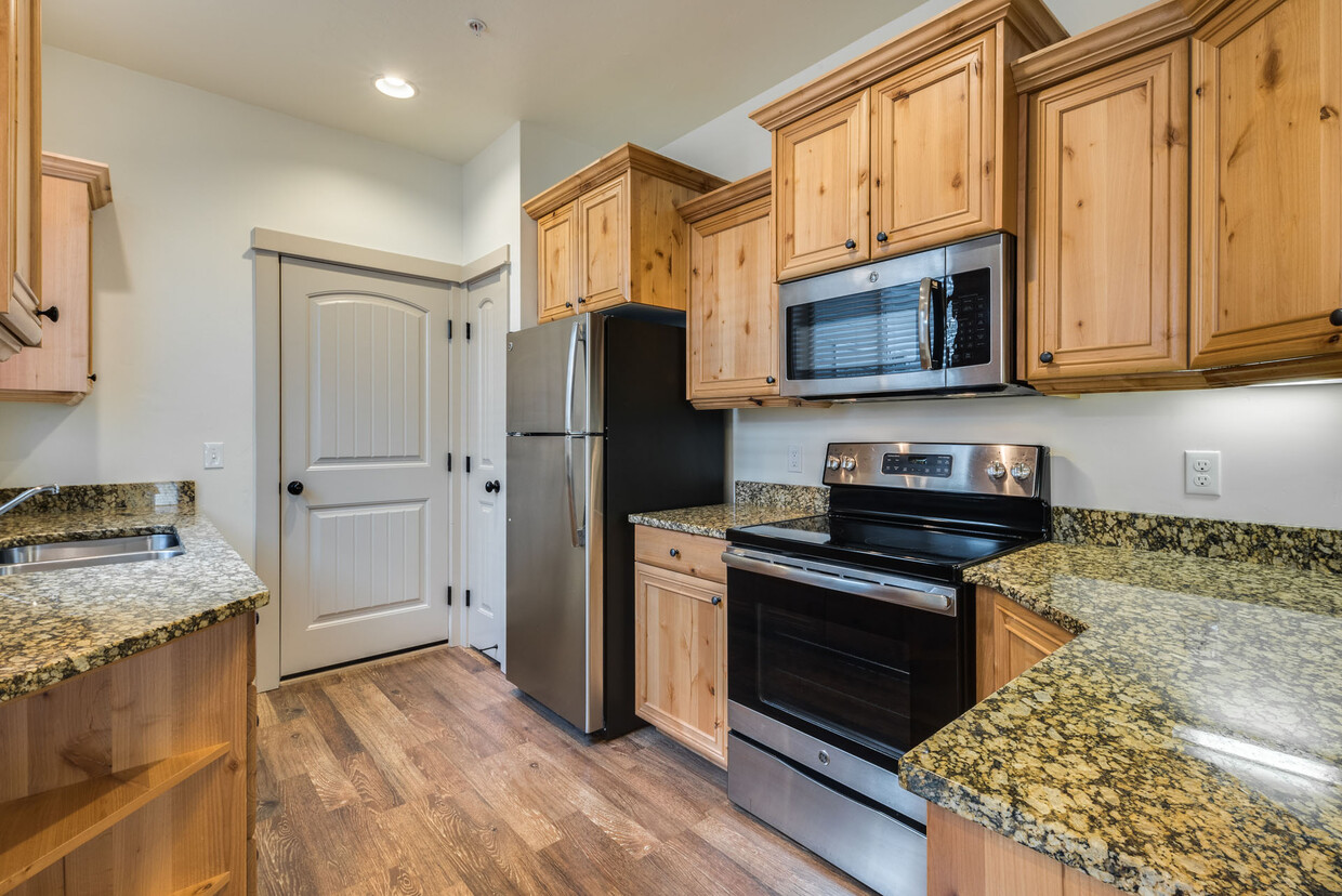 Foto principal - Fallingbrook Townhomes