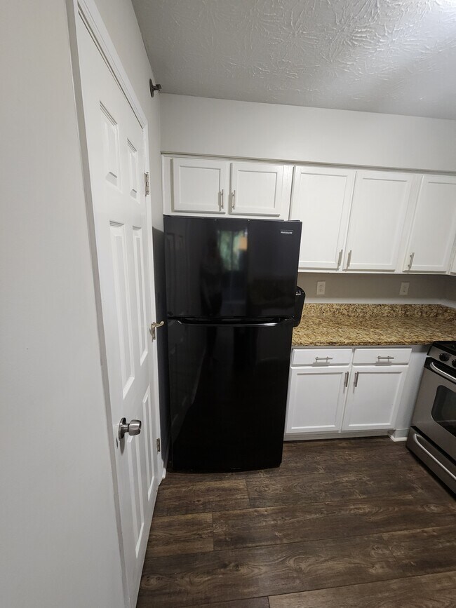 Foto del edificio - 4000 Riverlook Pky SE