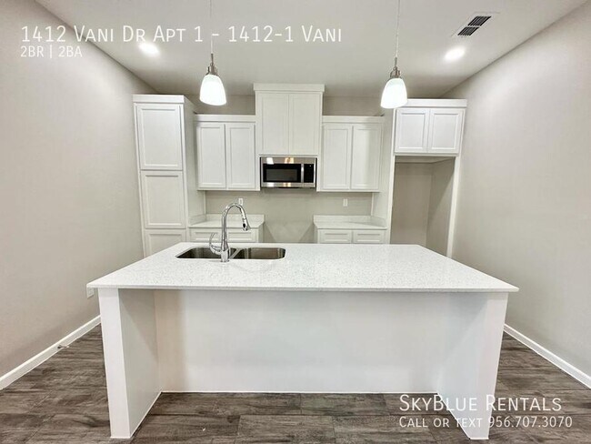 Foto del edificio - 1412 Vani, 1412-1 Vani