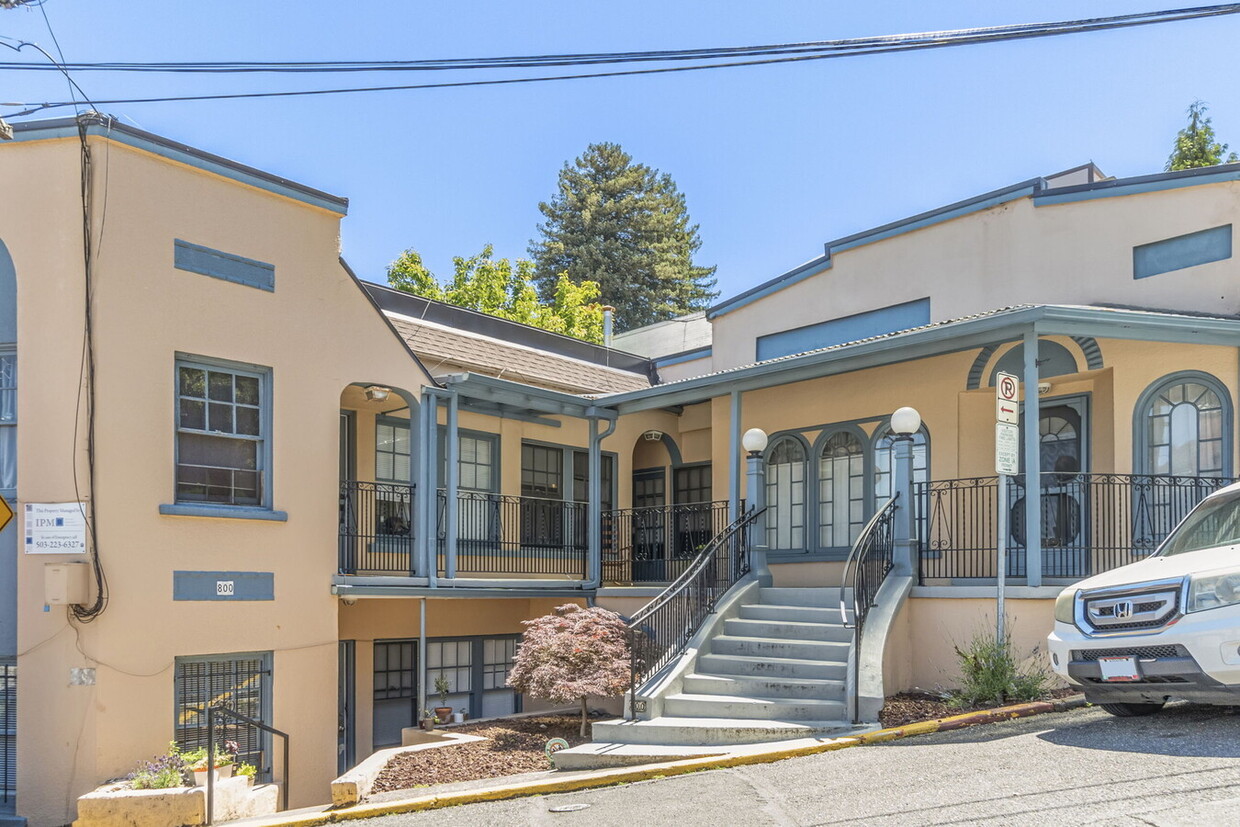 Foto principal - 800 SW Green Ave