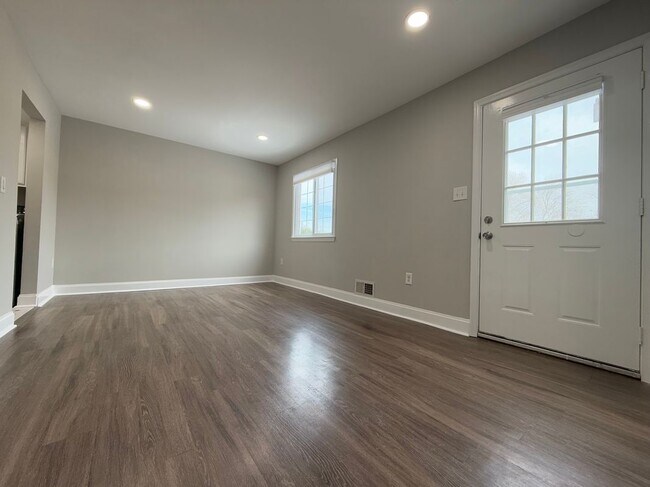 Foto del edificio - 2819 Banks Ct