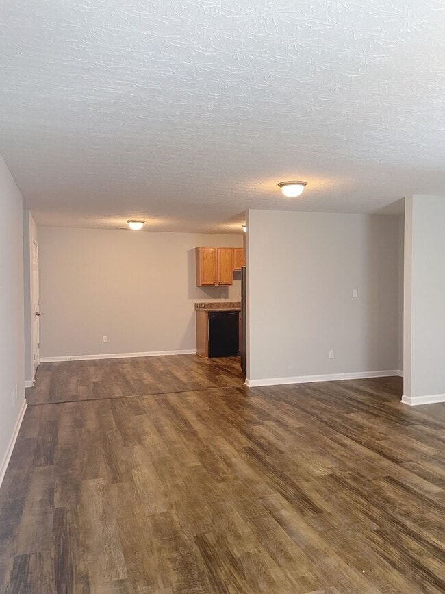Building Photo - Upper Stone Apartments
