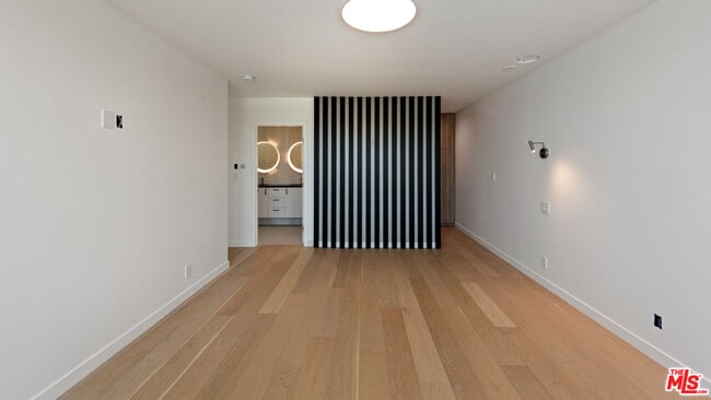 Building Photo - 8236 Zitola Terrace
