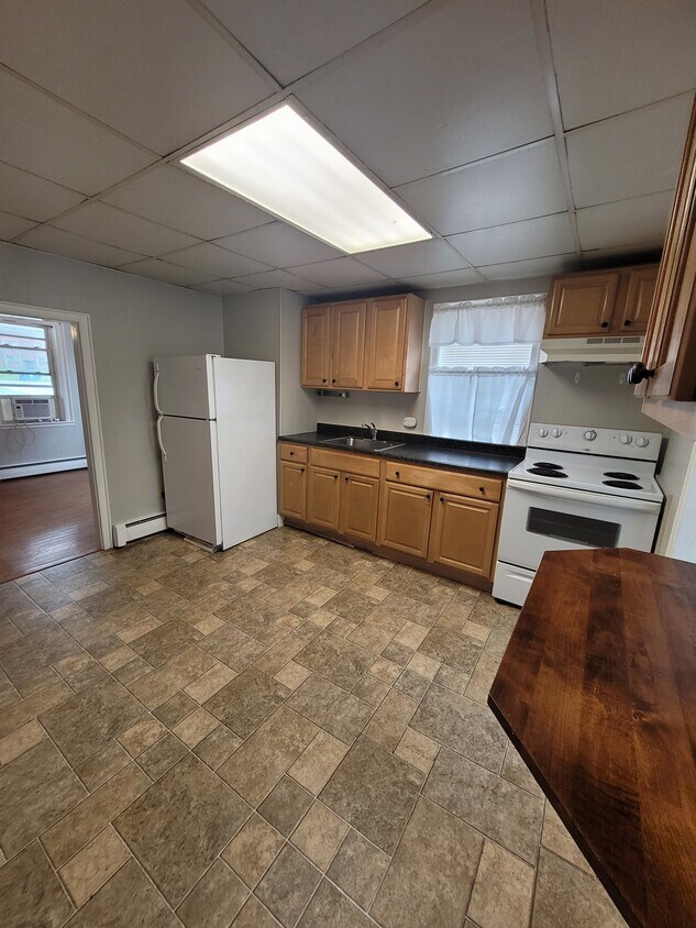 10 Berlin St, Spring Grove, PA 17362 Townhome Rentals in Spring Grove PA