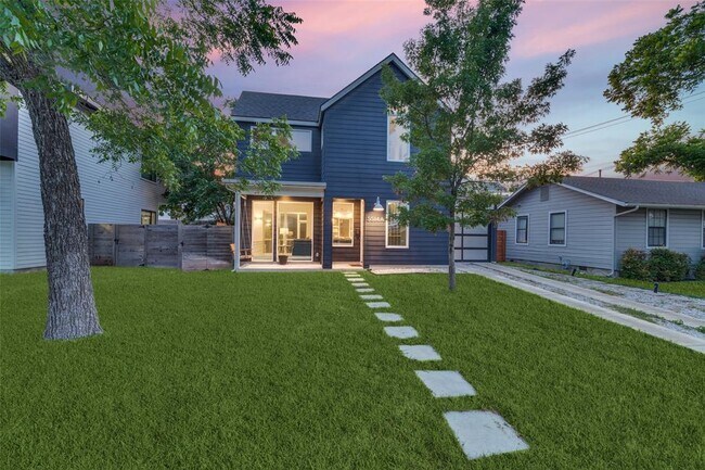 Building Photo - 5514 Avenue H