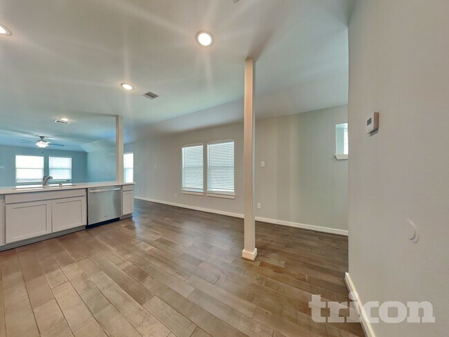 Building Photo - 12719 Gallowhill Dr