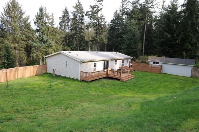 Building Photo - 3151 N Shadowbrook Ln