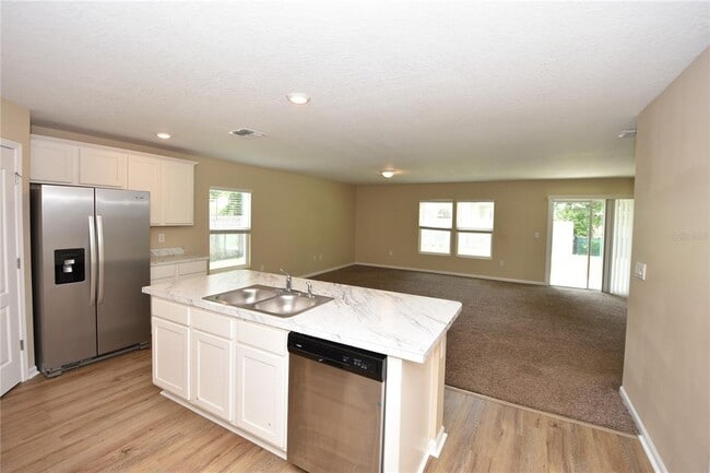 Foto del edificio - 14 Pine Cottage Ln
