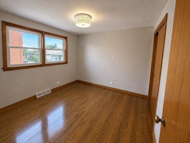Foto del edificio - 11251 S Ave L