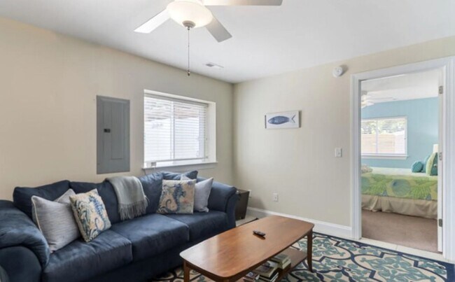 Foto del edificio - LOWER EFFICIENCY AVAILABLE IN KURE BEACH