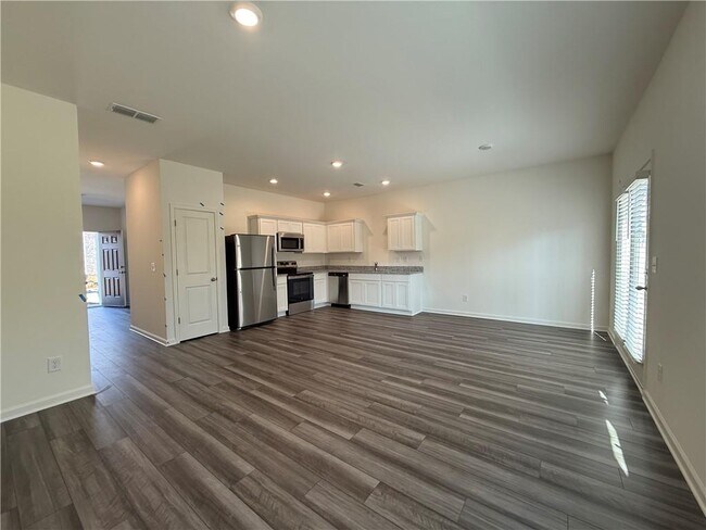 Foto del edificio - 2560 Coventry St SW