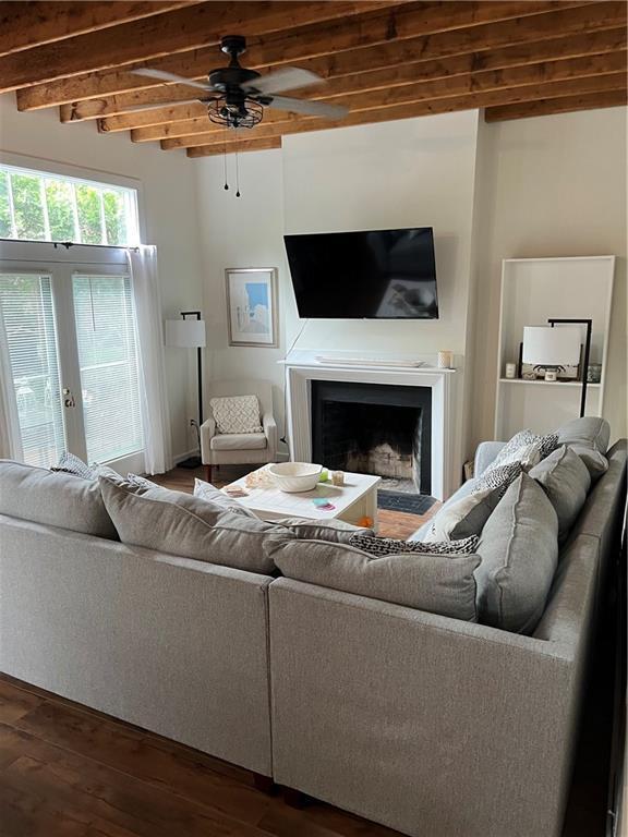 Foto del edificio - 45 Ayrault St