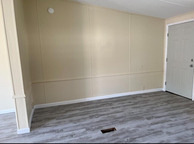 Foto del edificio - 526 9th St SW