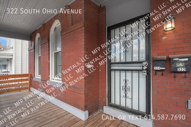 Building Photo - Modern 3 Bed, 2 Bath Second-Floor Apartmen...