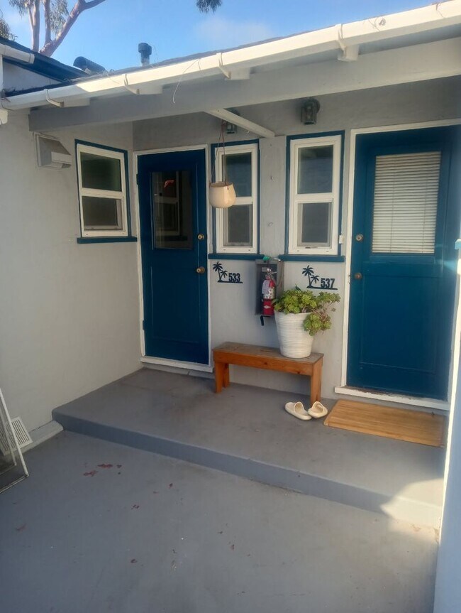Foto del edificio - Centrally Located in the heart of Laguna V...