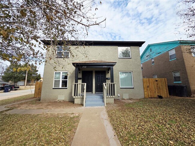 Foto del edificio - 2720 N Lyons Dr