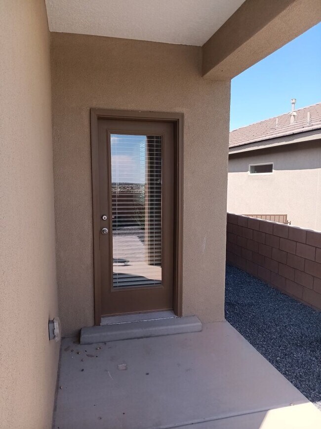 Building Photo - 4 Bedroom - 2 Bathroom , Newly built 2023!