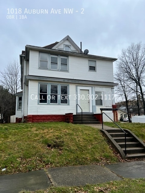 Primary Photo - One bedroom second level apartment for ren...