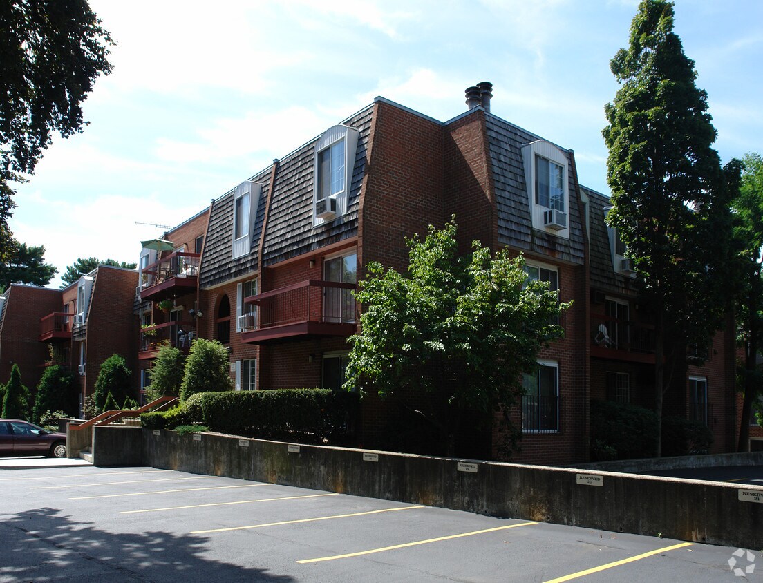 55 N Broadway, White Plains, NY 10601 Apartments in White Plains, NY